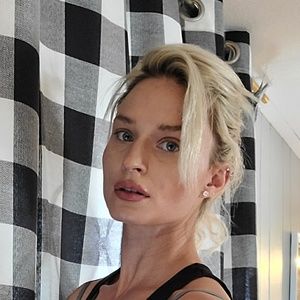 Meet your Posher, Sydney